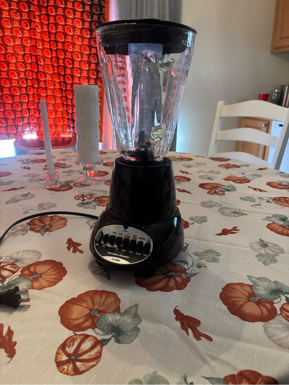 Hamilton Beach Black Countertop Blender -10 Speed Glass Jar